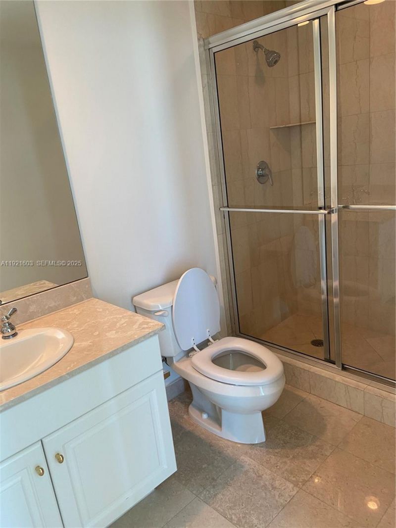 3370 Hidden Bay Dr, Unit 1914, Aventura, FL 33180 Photo