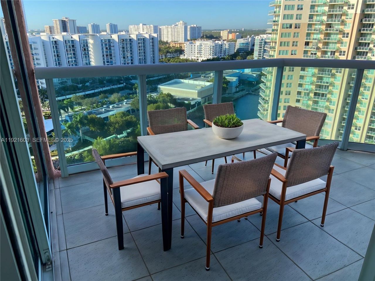 3370 Hidden Bay Dr, Unit 1914, Aventura, FL 33180 Photo