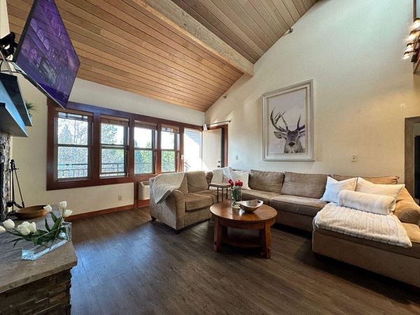 18575 SW Century Drive, Unit 2035, 2036, Bend, OR 97702