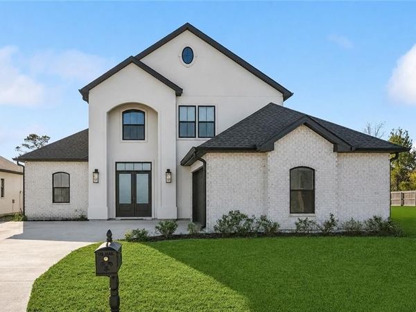 504 BELLE ORMOND Circle, Destrehan, LA 70047