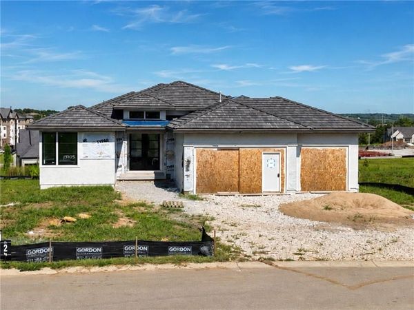 13705 W Guilford Road, Leawood, KS 66224