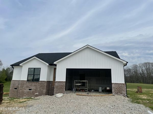 5821 Caldwell Rd, Loudon, TN 37774