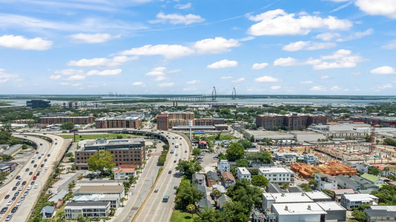 22 Nats Court Photo 20