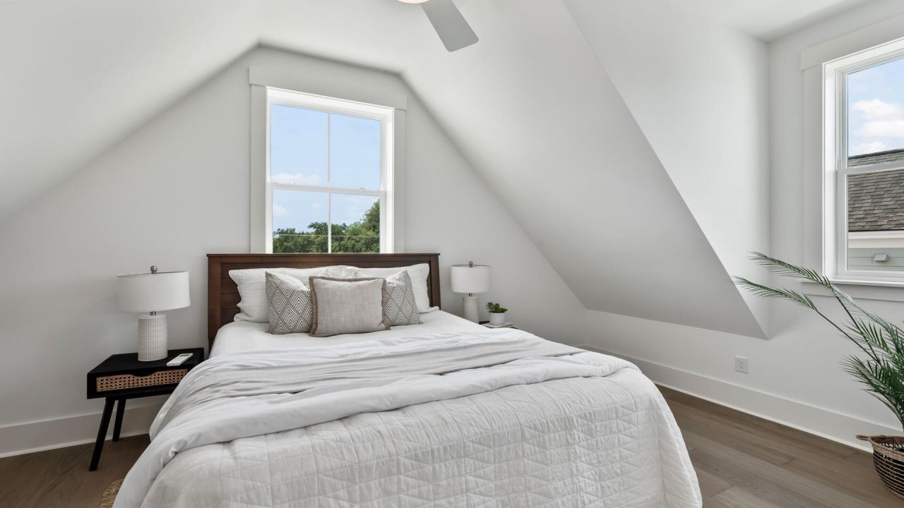 22 Nats Court Photo 32