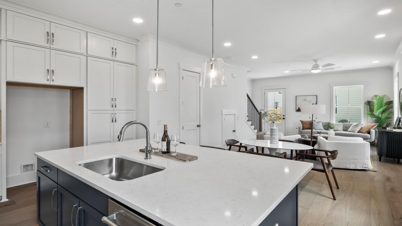 22 Nats Court Photo 5