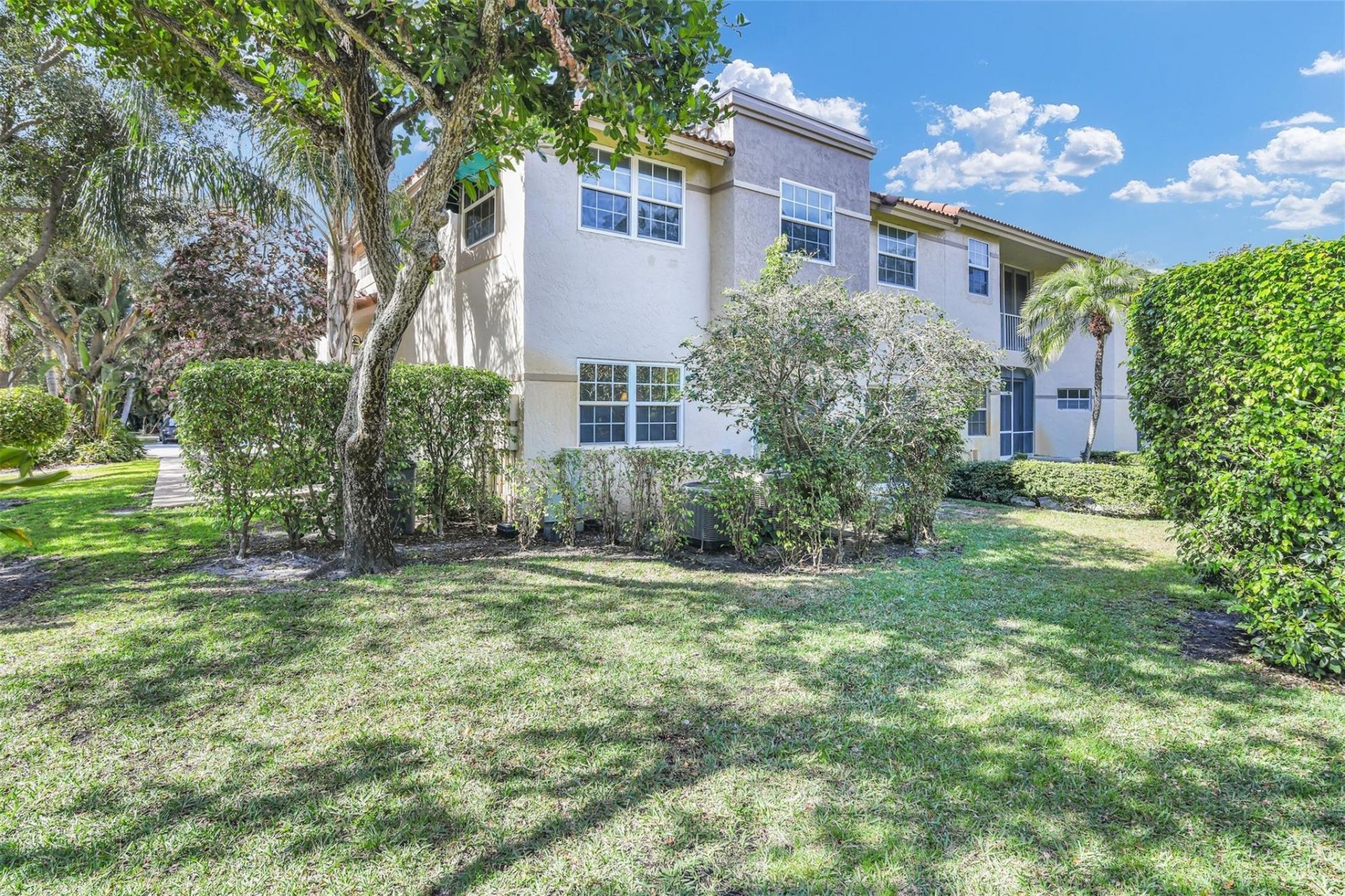 6693 Via Regina, Unit 6693, Boca Raton, FL 33433 Photo