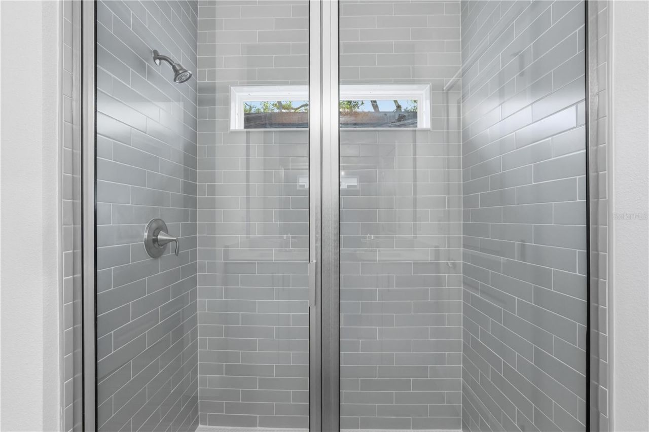 2006 S Maple Avenue, Sanford, FL 32771 Photo