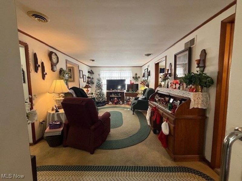 68 E Ashtabula Street, Jefferson, OH 44047 Photo 5