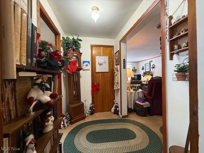 68 E Ashtabula Street, Jefferson, OH 44047 Photo 8