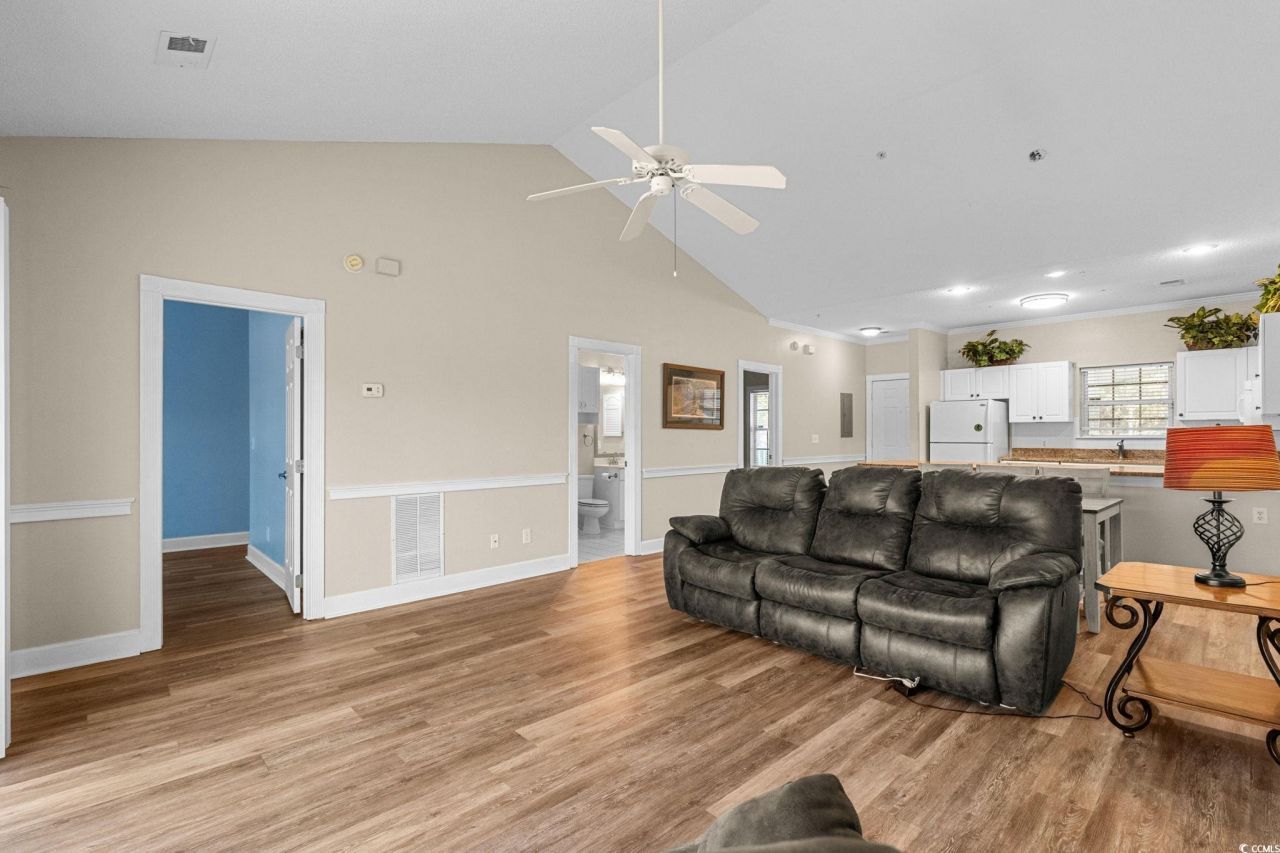 4815 Orchid Way Photo 8