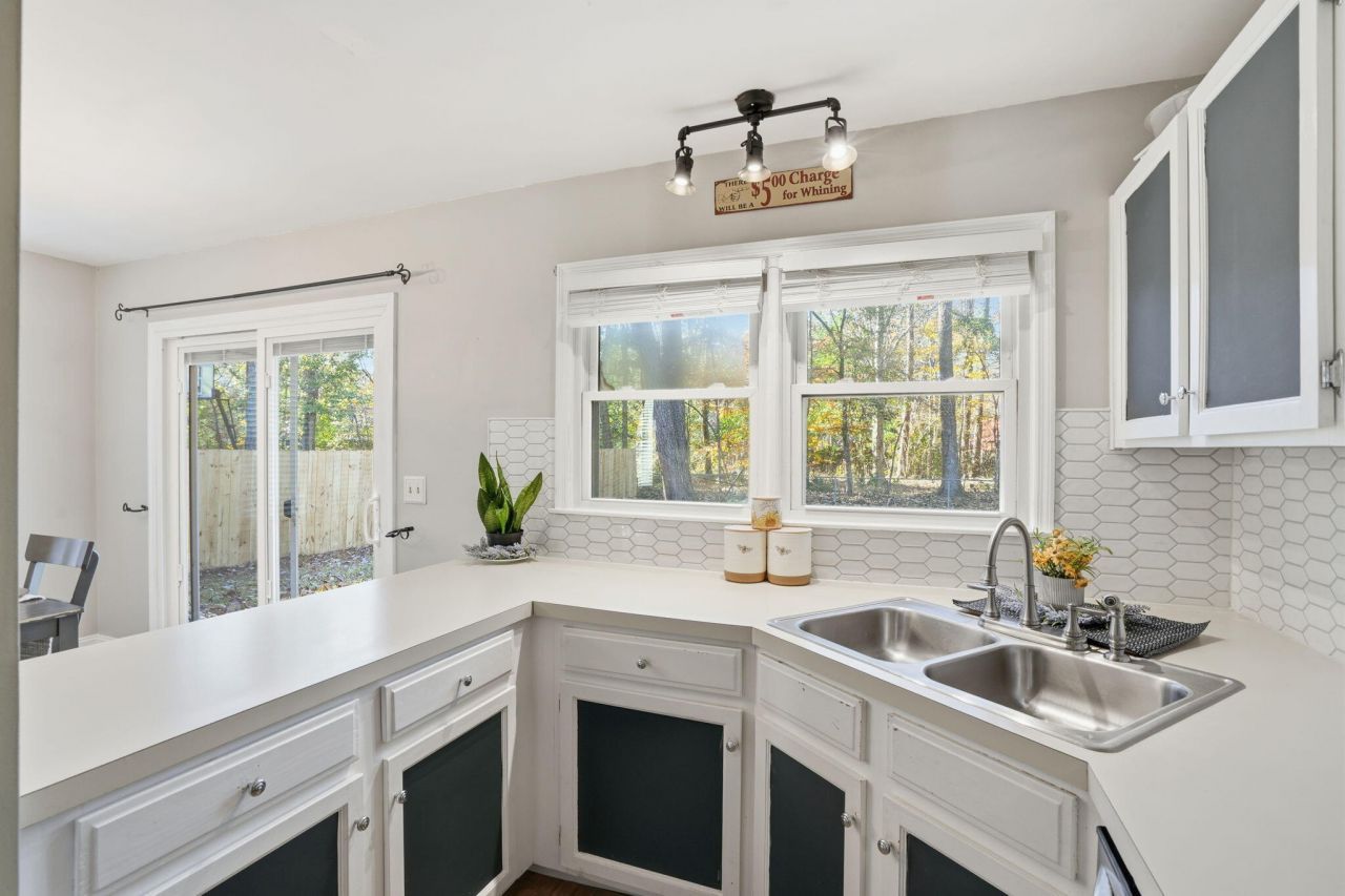 116 Orchard Court Photo 10