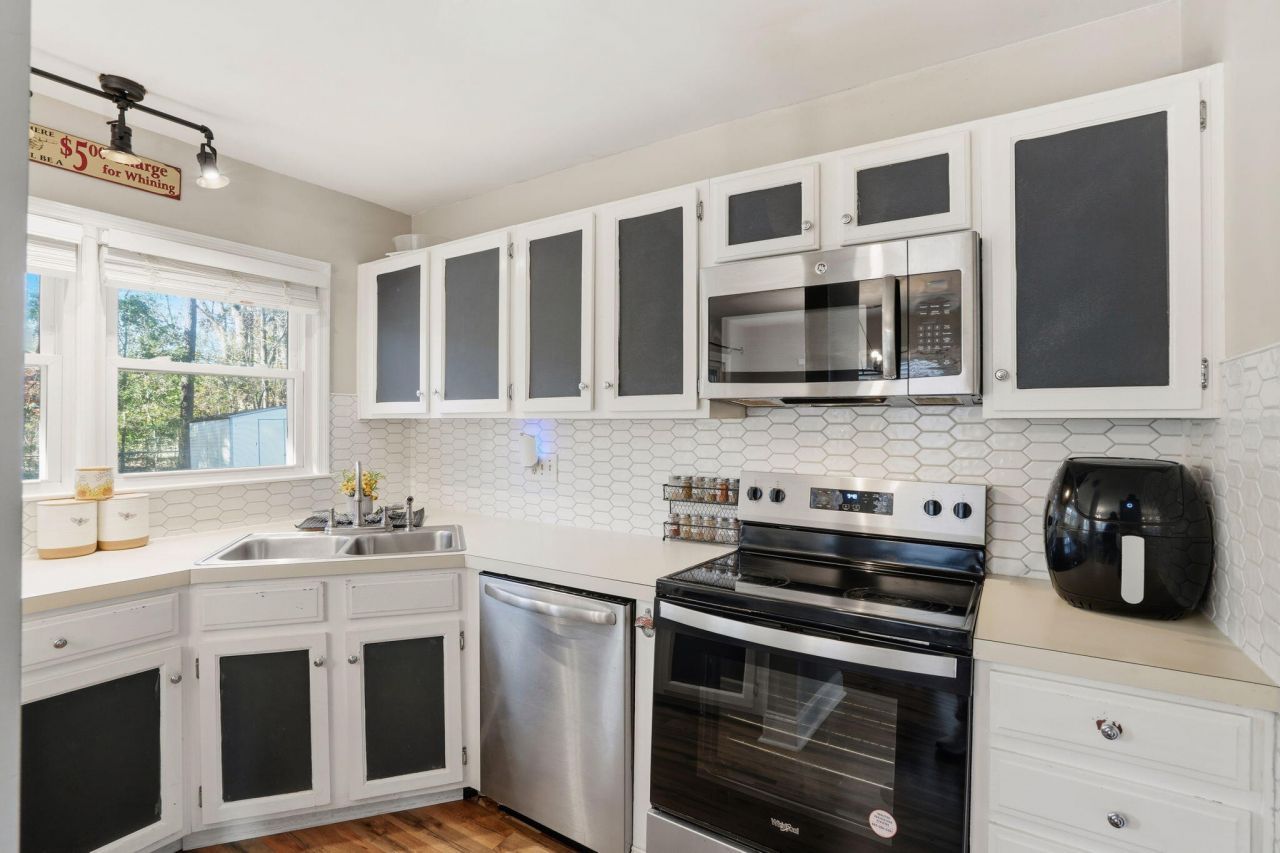 116 Orchard Court Photo 9