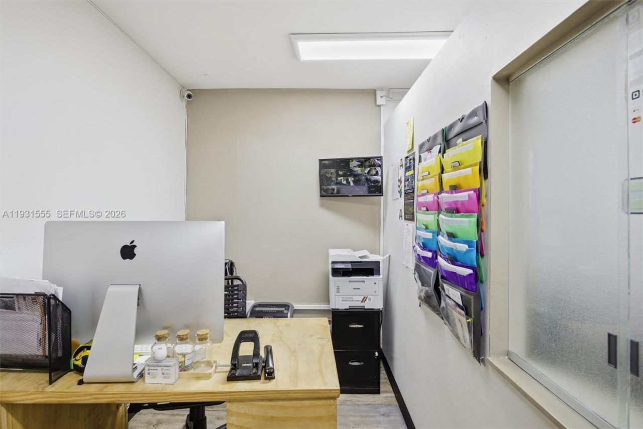 Please Call For Address, North Miami, FL 33161 Photo