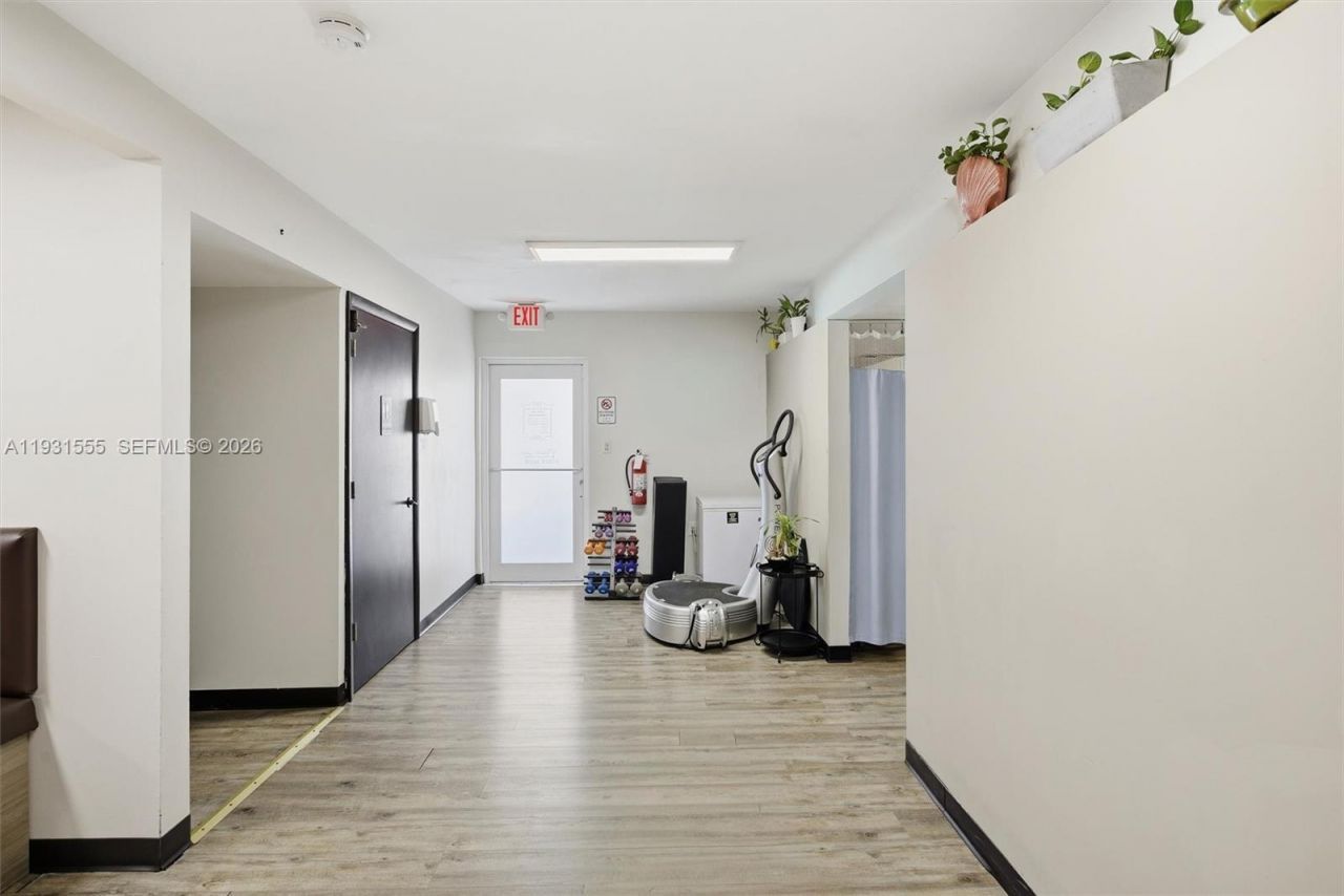 Please Call For Address, North Miami, FL 33161 Photo