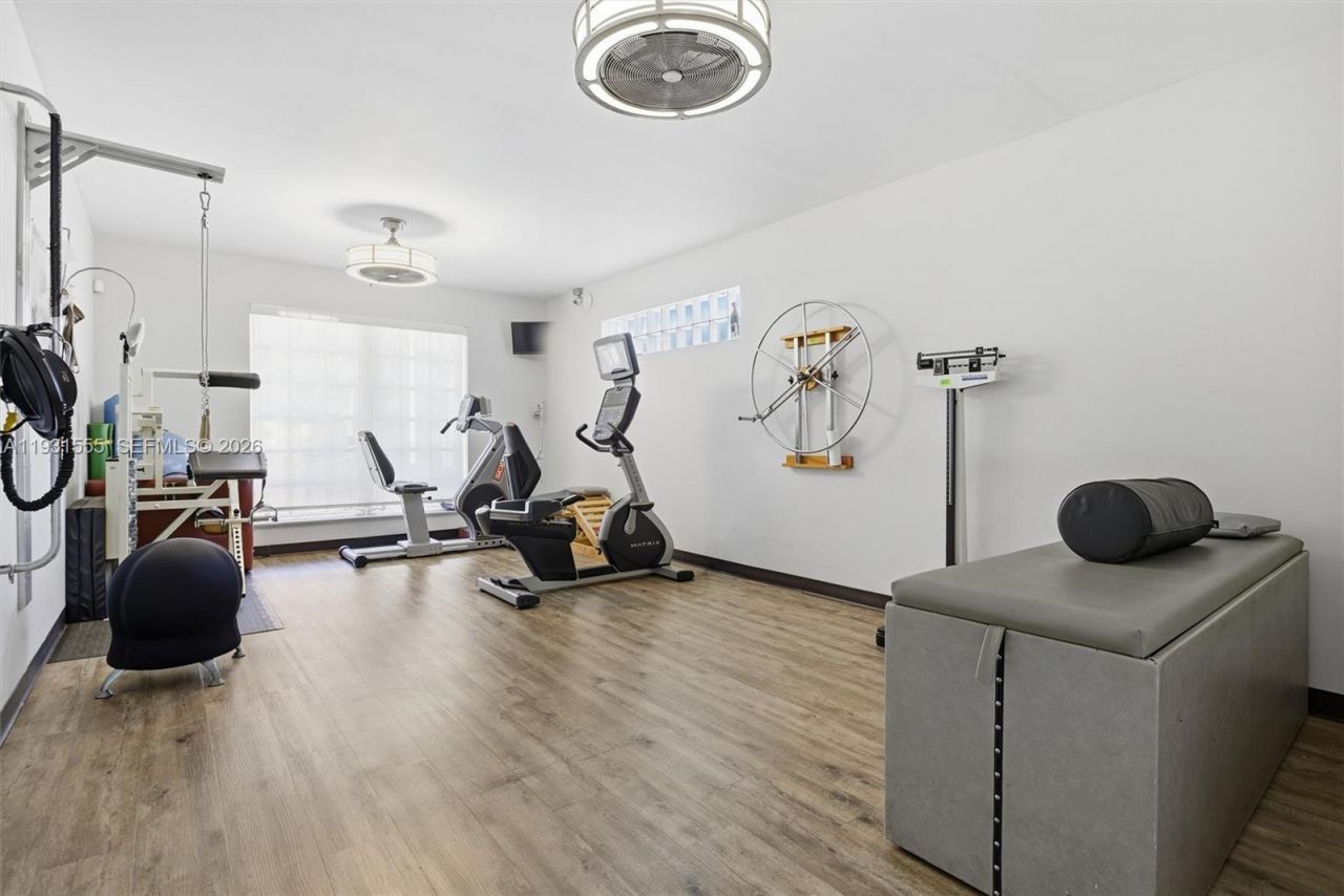 Please Call For Address, North Miami, FL 33161 Photo