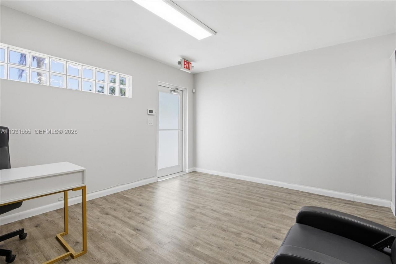 Please Call For Address, North Miami, FL 33161 Photo