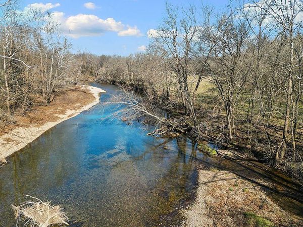 1471 Walnut Road, Anderson, MO 64831