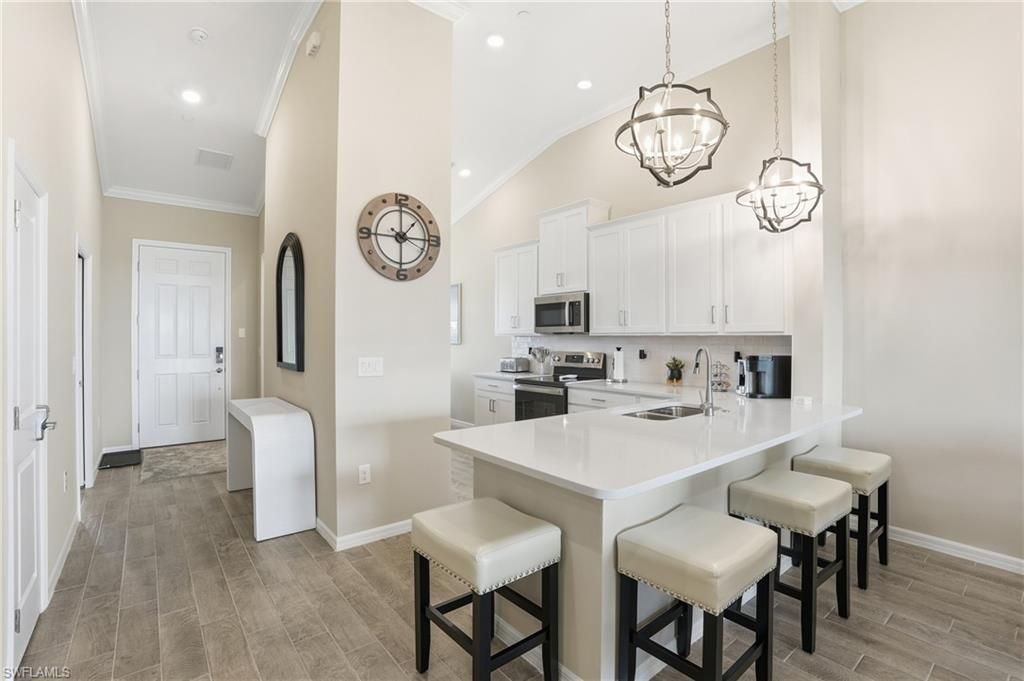 11851 Venetian Lagoon Dr, Unit 202, Fort Myers, FL 33913 Photo