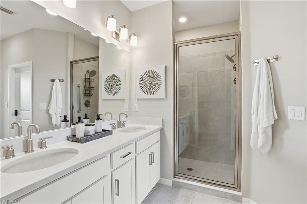 11851 Venetian Lagoon Dr, Unit 202, Fort Myers, FL 33913 Photo