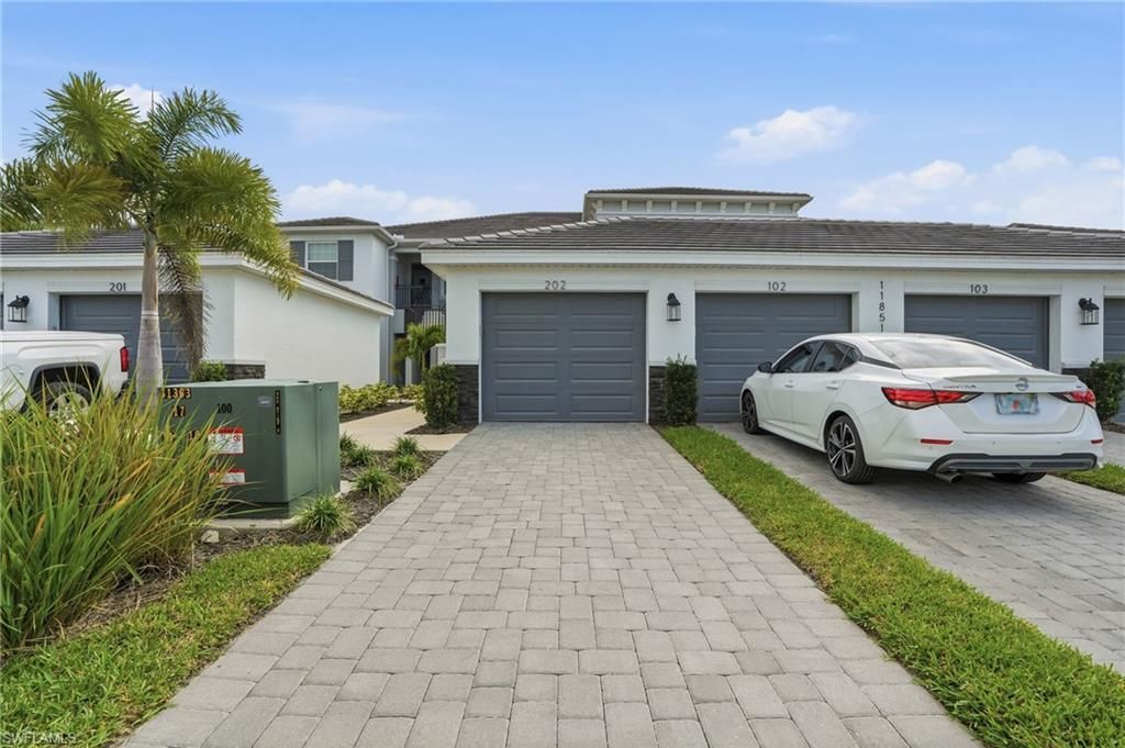 11851 Venetian Lagoon Dr, Unit 202, Fort Myers, FL 33913 Photo