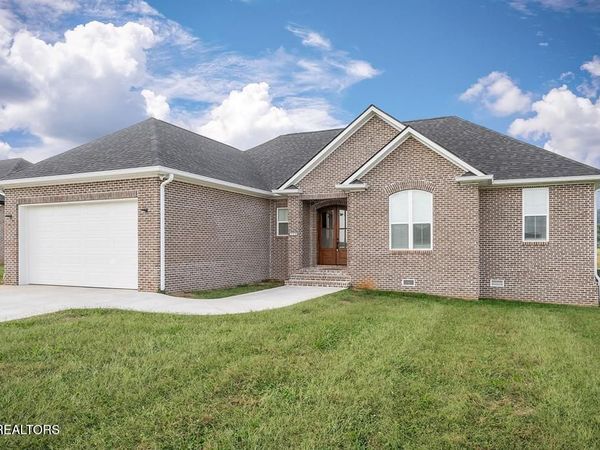 154 Jersey Pike , Sparta, TN 38583