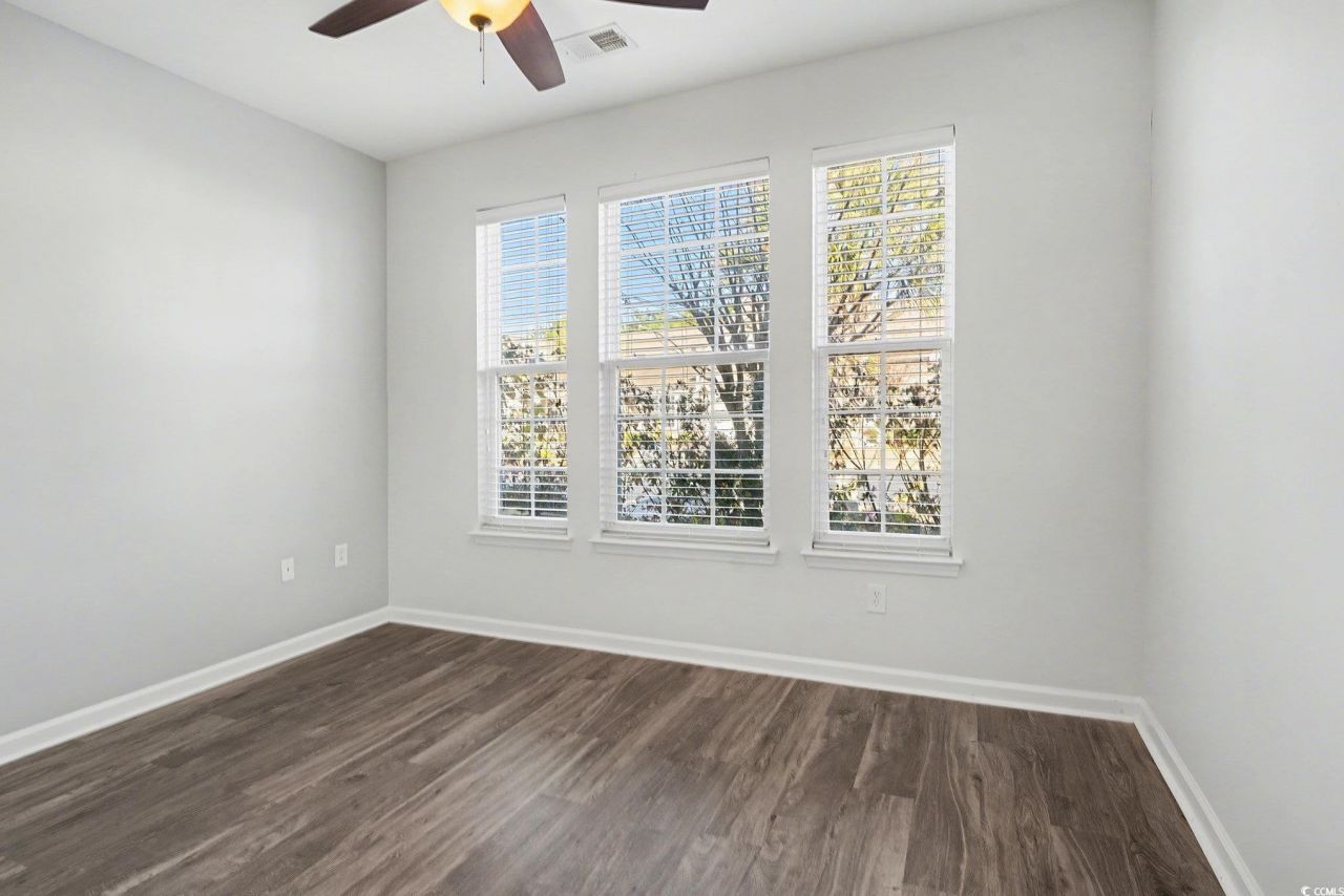 171 Parmelee Dr. Photo 14