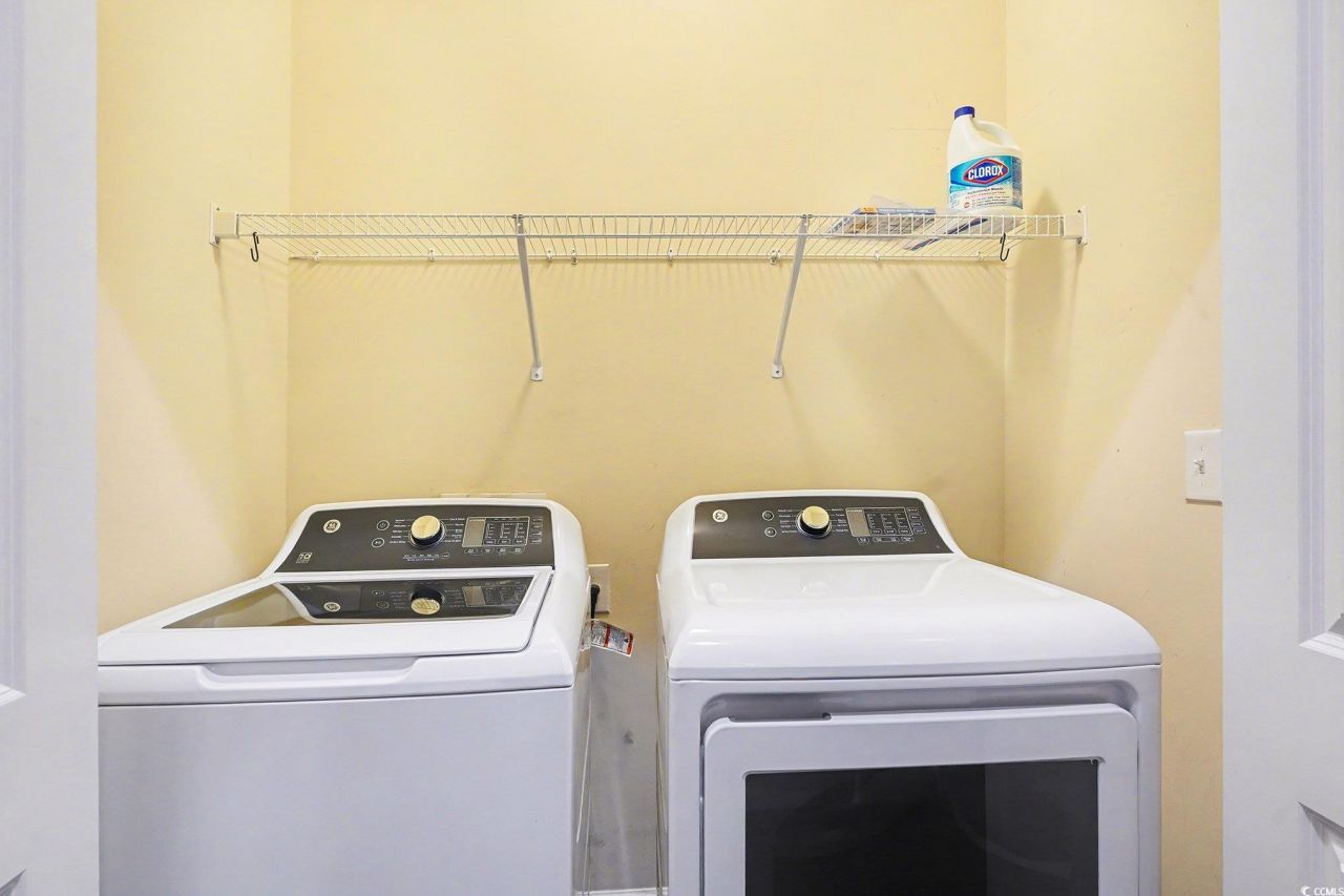 171 Parmelee Dr. Photo 26