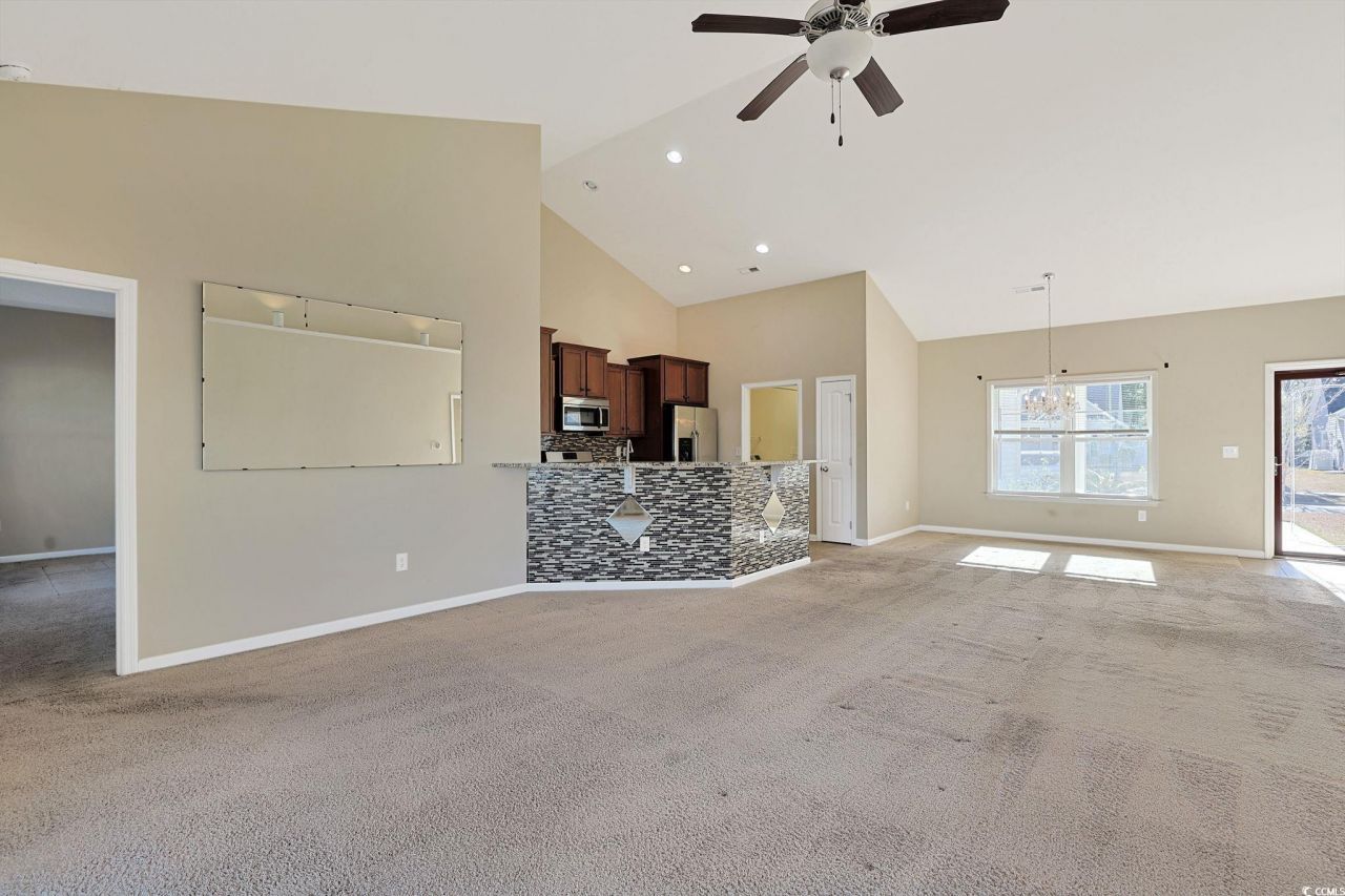 1445 Tiger Grand Dr. Photo 5