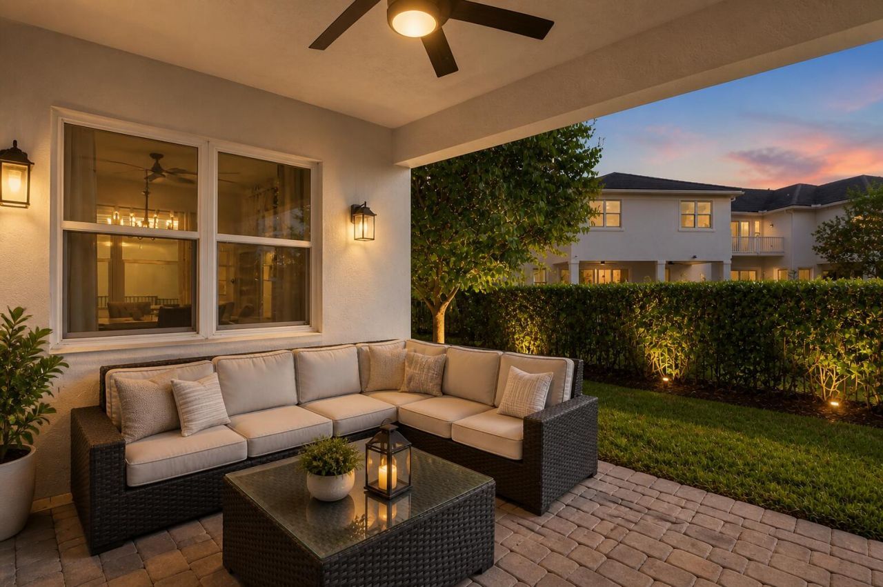 9240 Greenspire Lane, Lake Worth, FL 33467 Photo