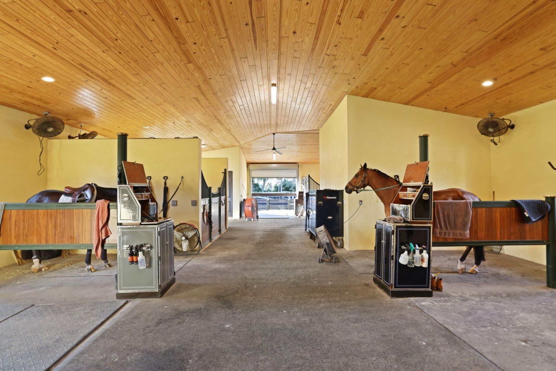 4980 Stables Way, Wellington, FL 33414 Photo