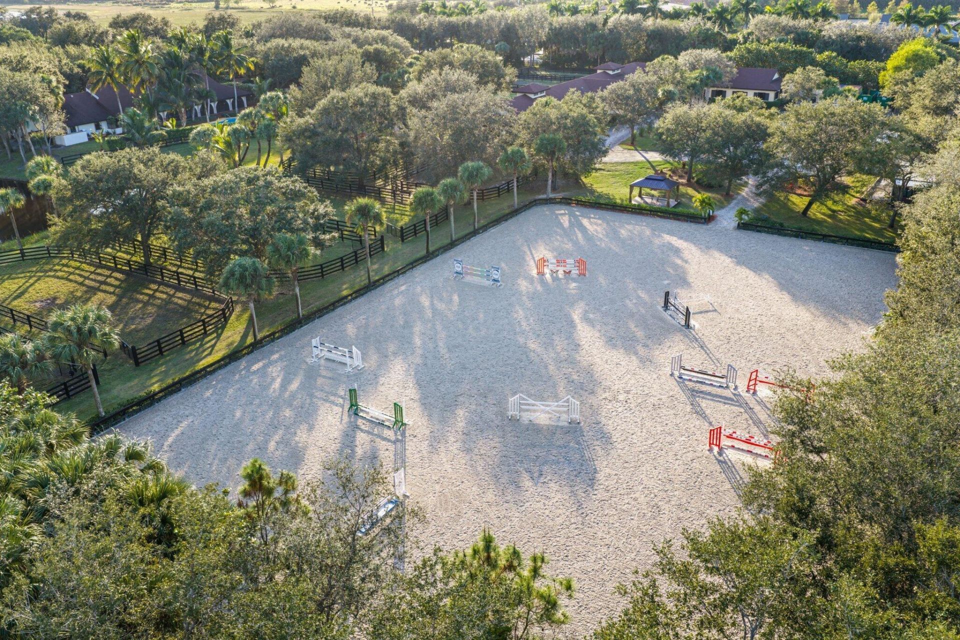 4980 Stables Way, Wellington, FL 33414 Photo