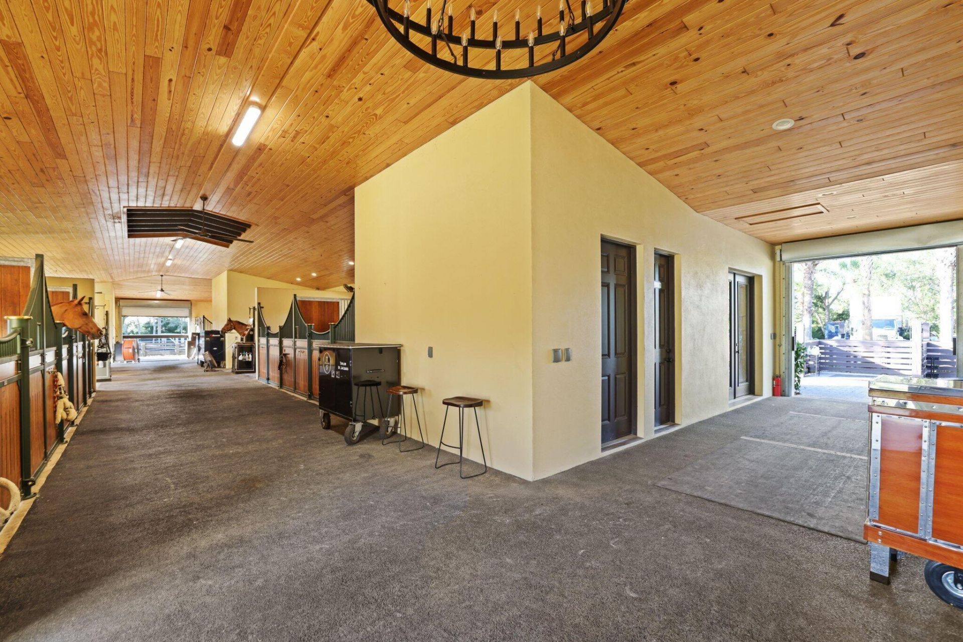 4980 Stables Way, Wellington, FL 33414 Photo