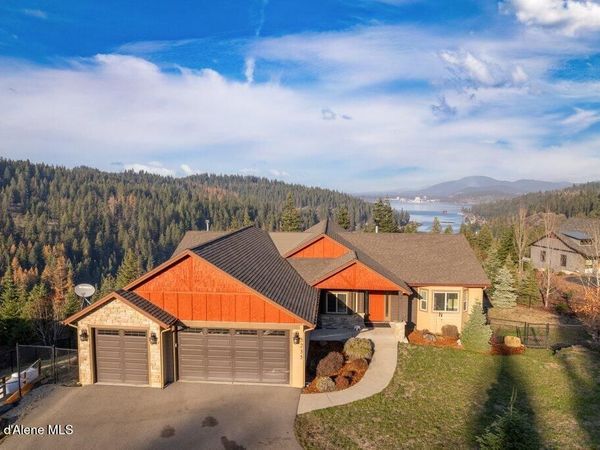 5235 S Ledgestone Dr, Coeur d'Alene, ID 83814