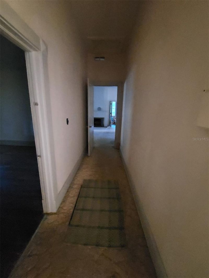 251 N Blue Lake Avenue, Deland, FL 32724 Photo