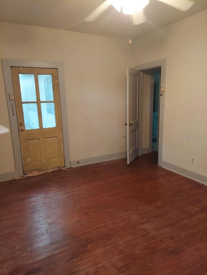 251 N Blue Lake Avenue, Deland, FL 32724 Photo