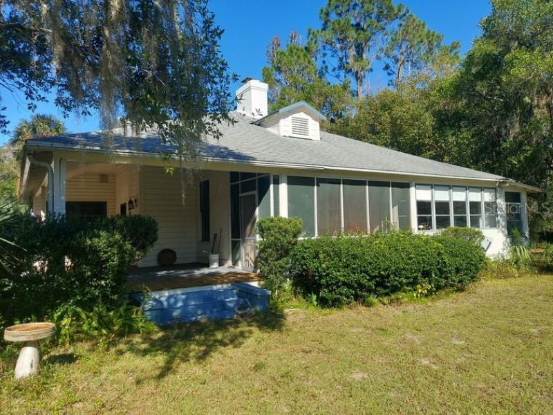 251 N Blue Lake Avenue, Deland, FL 32724 Photo