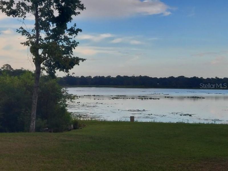 251 N Blue Lake Avenue, Deland, FL 32724 Photo