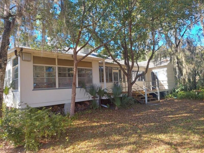 251 N Blue Lake Avenue, Deland, FL 32724 Photo