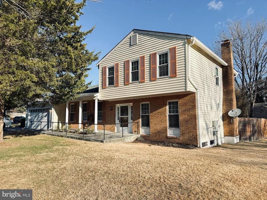 1 Apricot Court, Gaithersburg, MD 20878 Main Photo