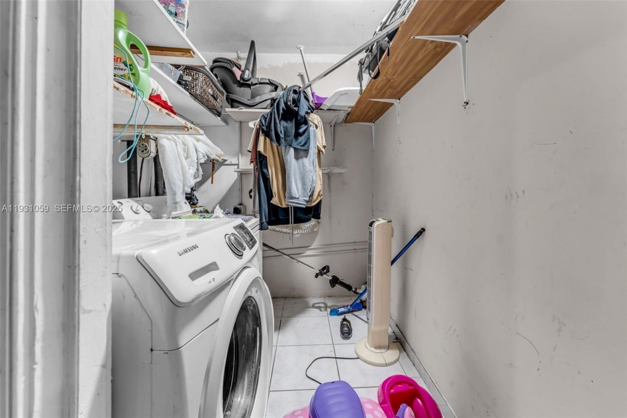 445 NW 8th St , Homestead, FL 33030 Photo