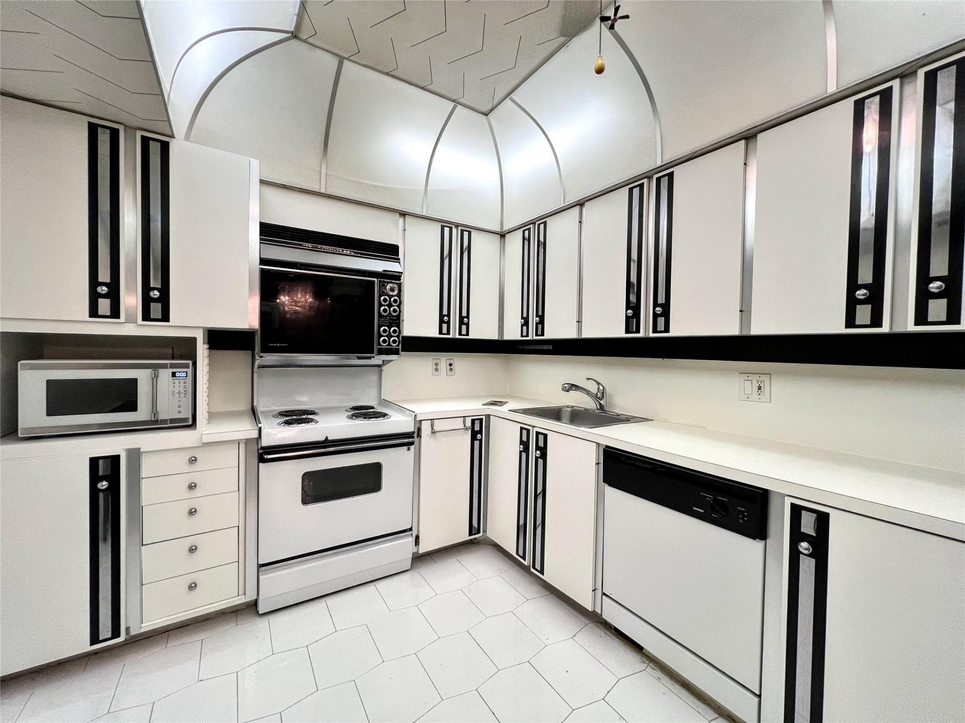 800 Cypress Grove Dr, Unit 106, Pompano Beach, FL 33069 Photo