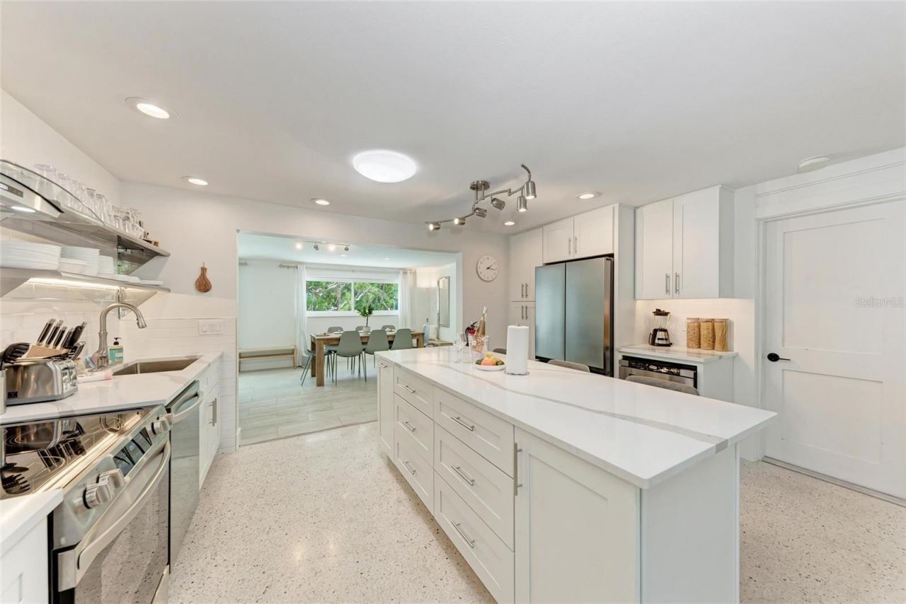 116 Hammock Road, Anna Maria, FL 34216 Photo