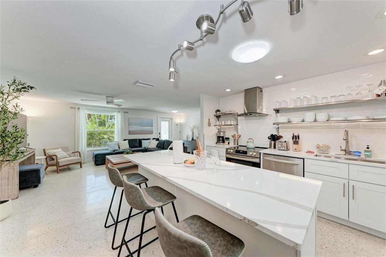 116 Hammock Road, Anna Maria, FL 34216 Photo