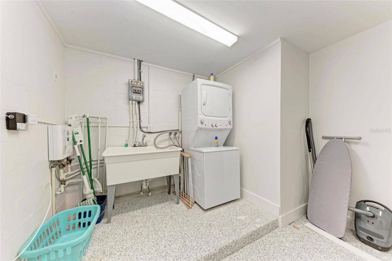 116 Hammock Road, Anna Maria, FL 34216 Photo