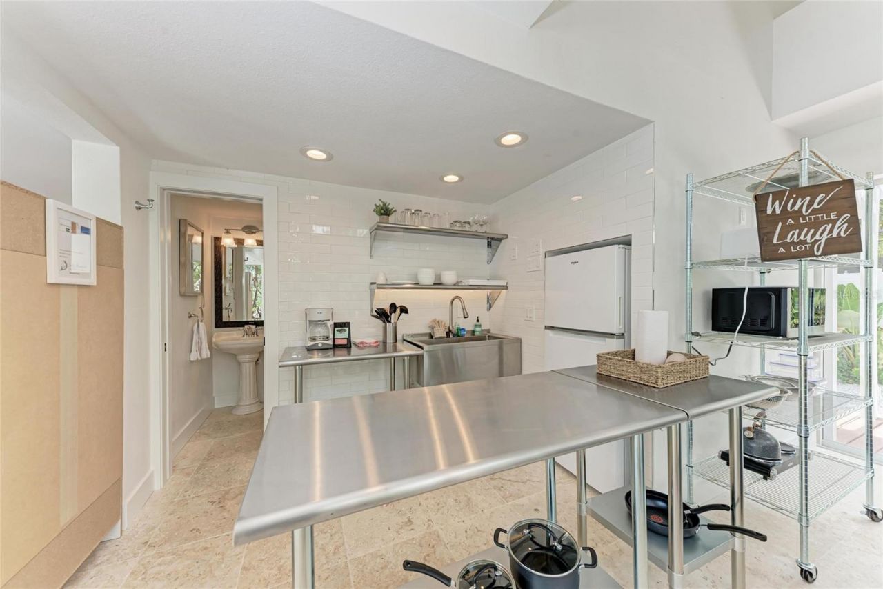 116 Hammock Road, Anna Maria, FL 34216 Photo