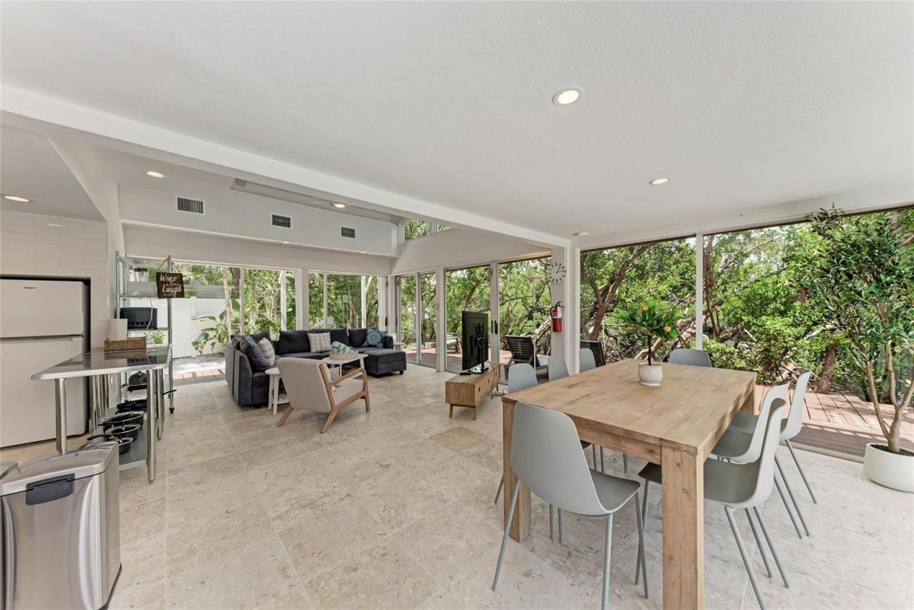 116 Hammock Road, Anna Maria, FL 34216 Photo