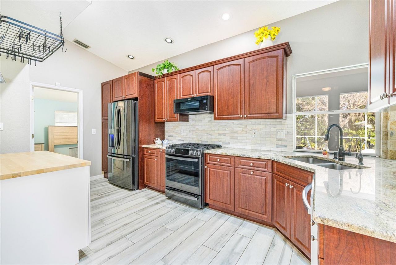 28522 Coco Palm Drive, Punta Gorda, FL 33982 Photo