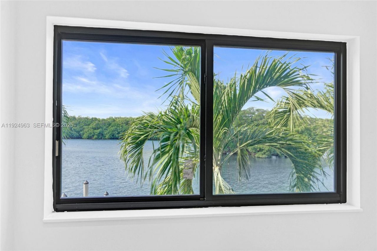 449 Poinciana Island Dr, Unit 1512, Sunny Isles Beach, FL 33160 Photo