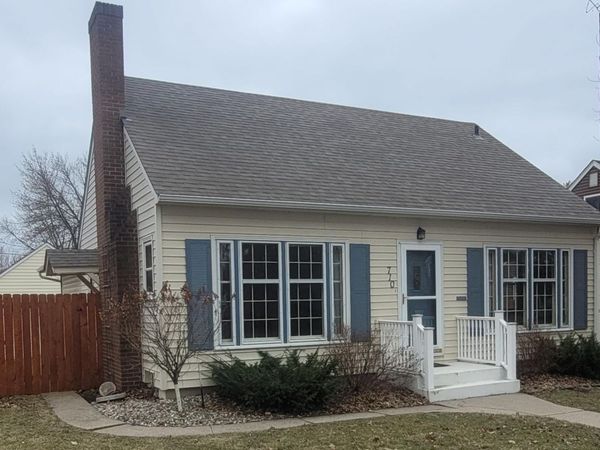 710 E 5th Street, Redwood Falls, MN 56283