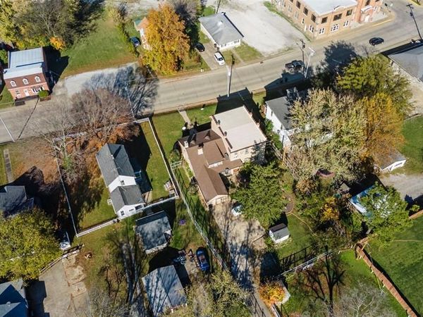 221 W Saint Joseph Street, Perryville, MO 63775
